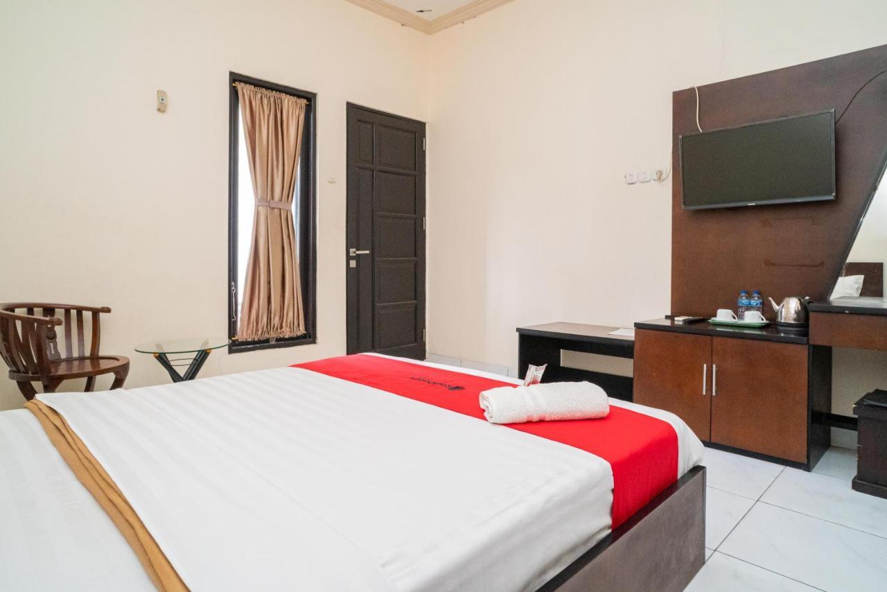 Reddoorz @ Wisma Pangrango Палангкарая Екстериор снимка