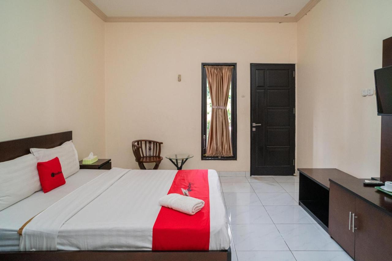 Reddoorz @ Wisma Pangrango Палангкарая Екстериор снимка