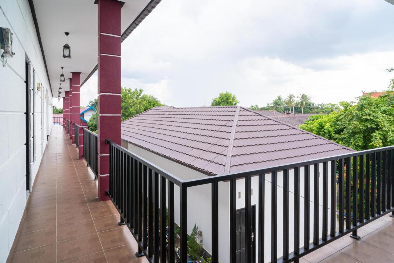 Reddoorz @ Wisma Pangrango Палангкарая Екстериор снимка