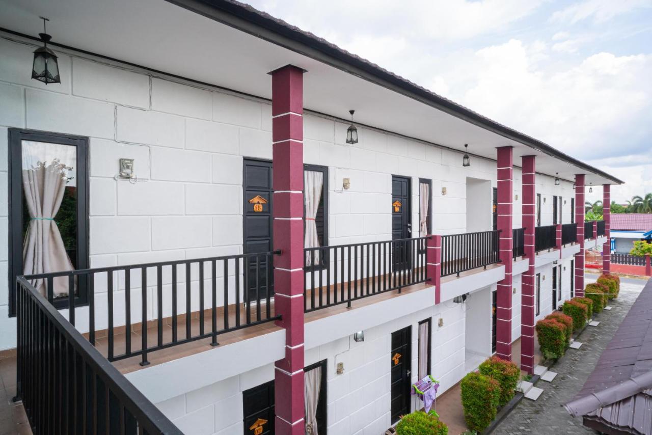 Reddoorz @ Wisma Pangrango Палангкарая Екстериор снимка