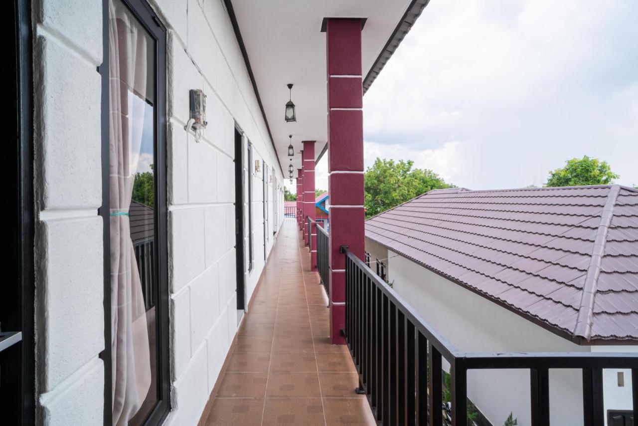 Reddoorz @ Wisma Pangrango Палангкарая Екстериор снимка