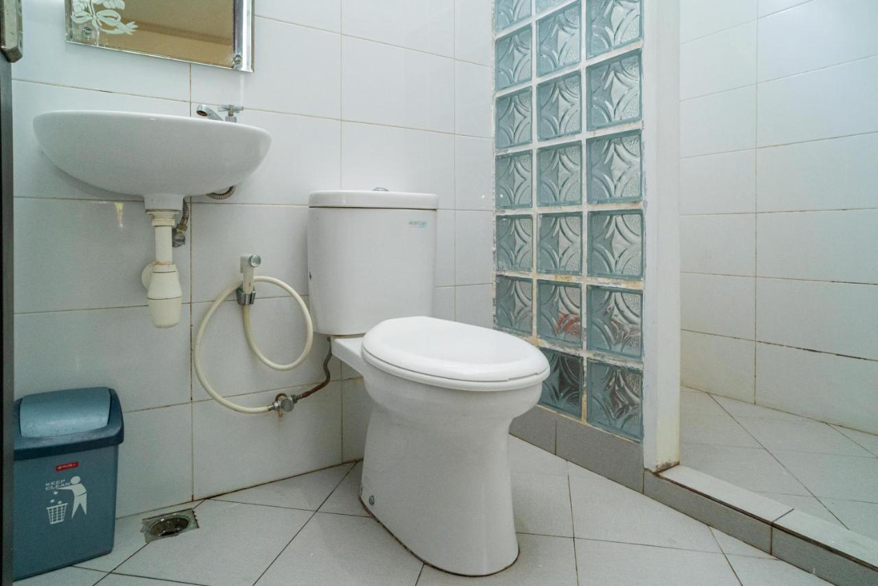 Reddoorz @ Wisma Pangrango Палангкарая Екстериор снимка